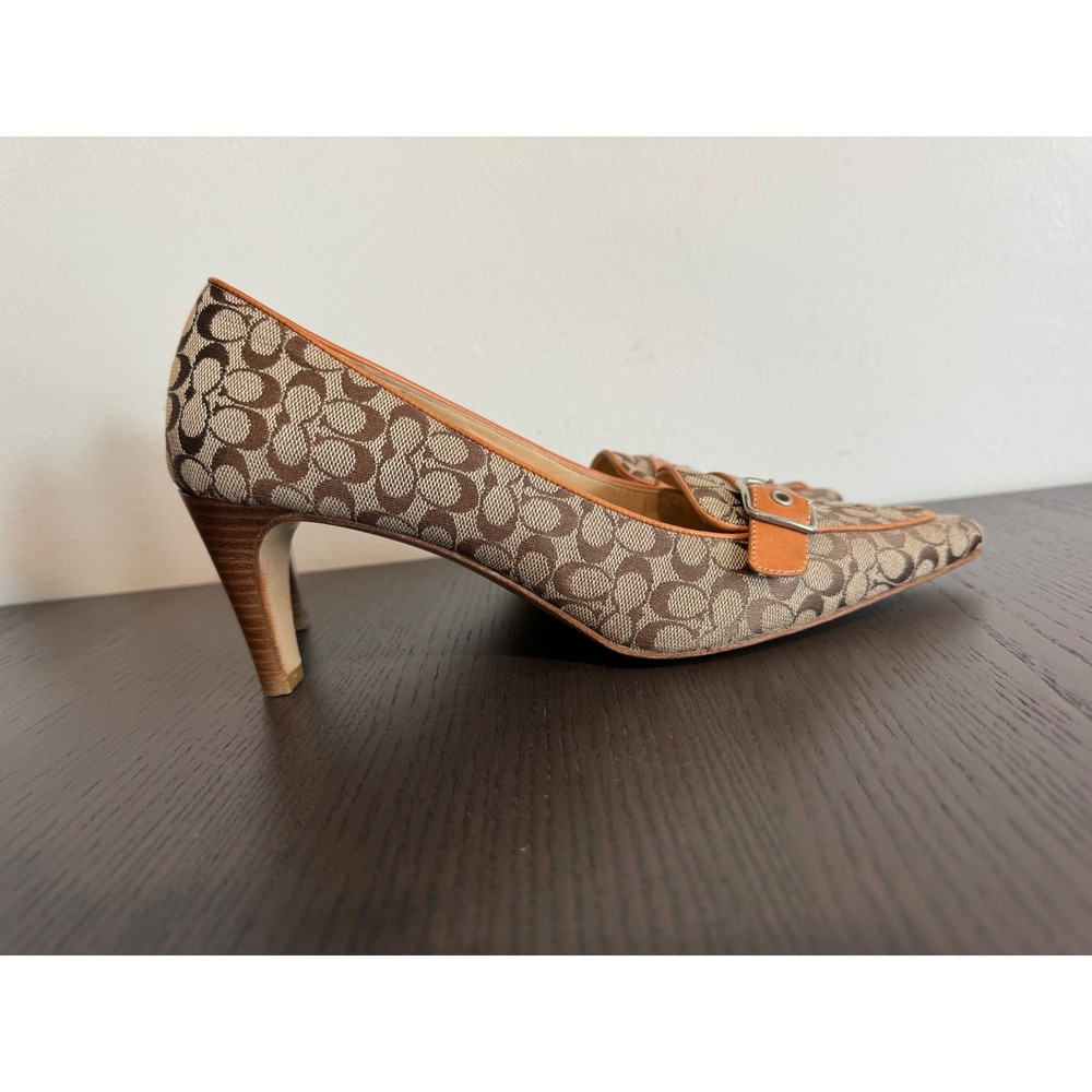 Coach Signature Monogram Pointed Toe Pumps Womens 9B Brown Buckle Detail Heels - Picture 1 of 10
